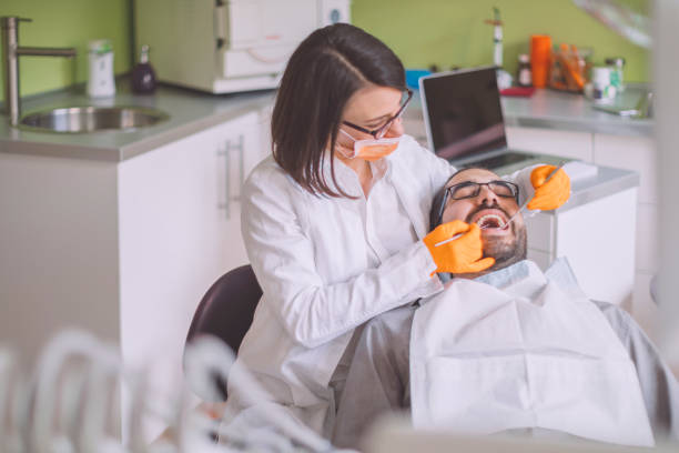 Best Chipped Tooth Repair Near Me  in Lewistown, IL